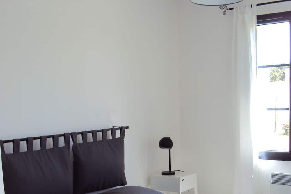 Photo of Bedroom in Saint-Georges-d'Oleron