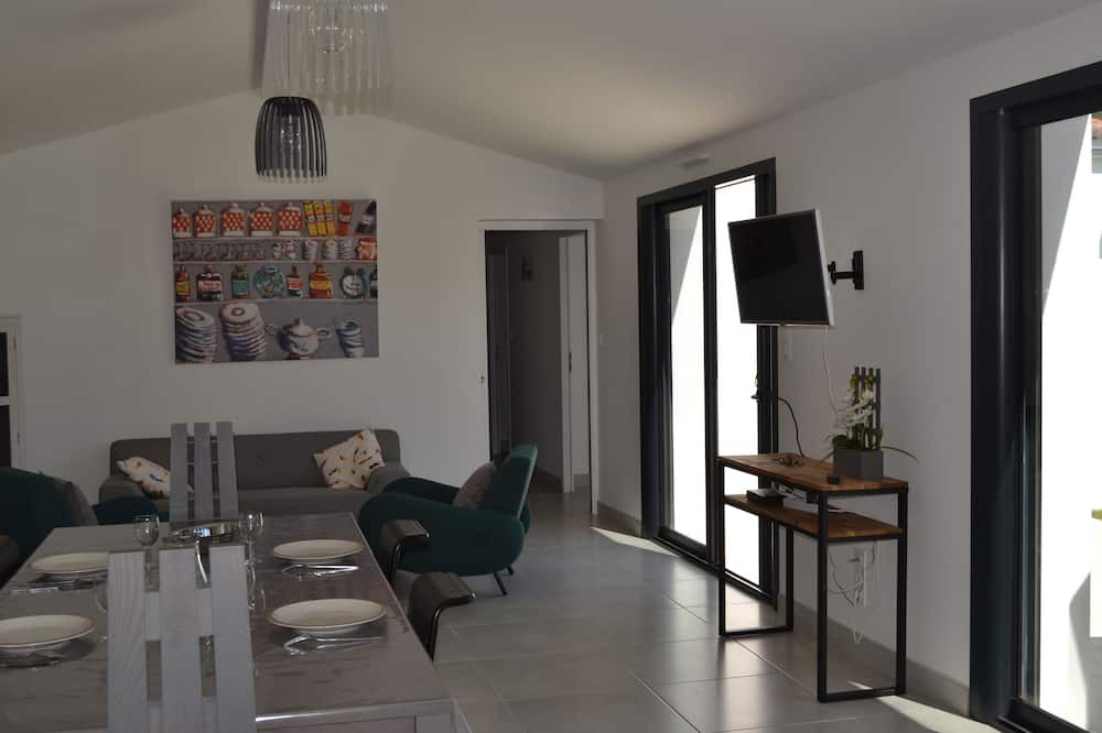 Photo of Livingroom in Saint-Georges-d'Oleron