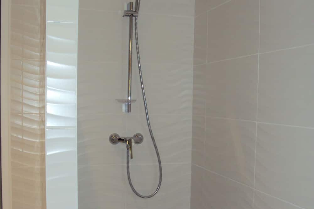 Photo of Bathroom in Saint-Georges-d'Oleron