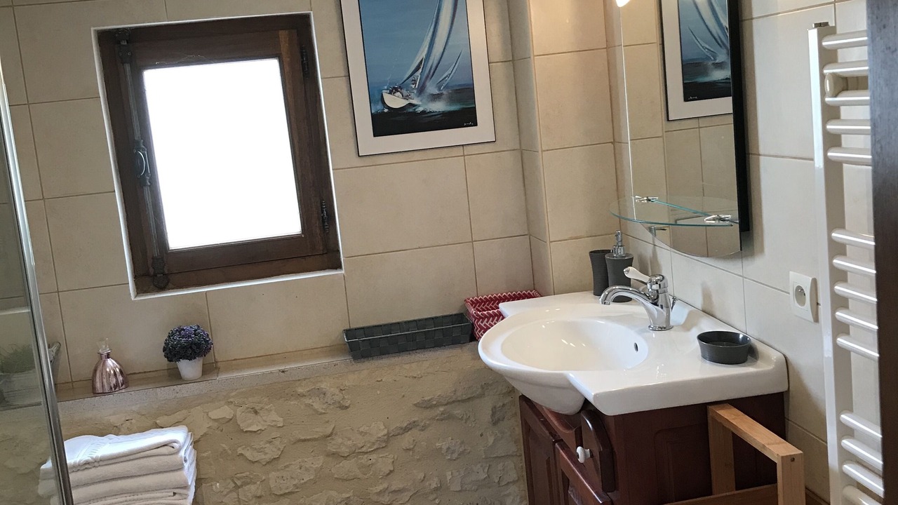 Photo of Bathroom in Thaire