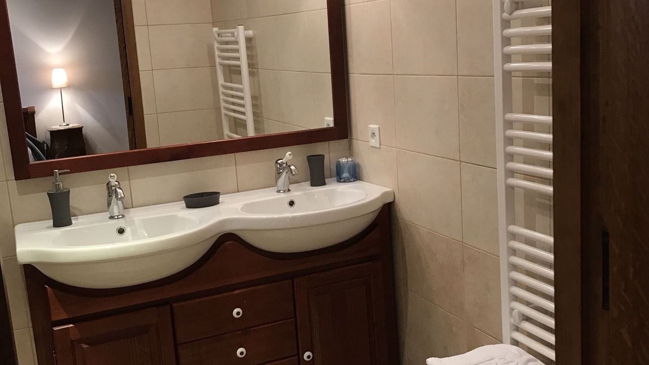 Photo of Bathroom in Thaire