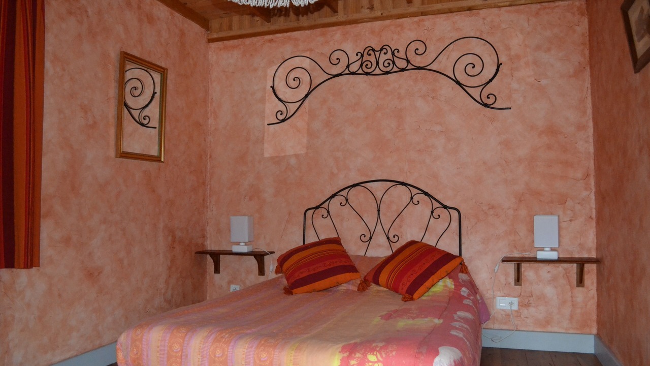 Photo of Bedroom in Prisse-la-Charriere