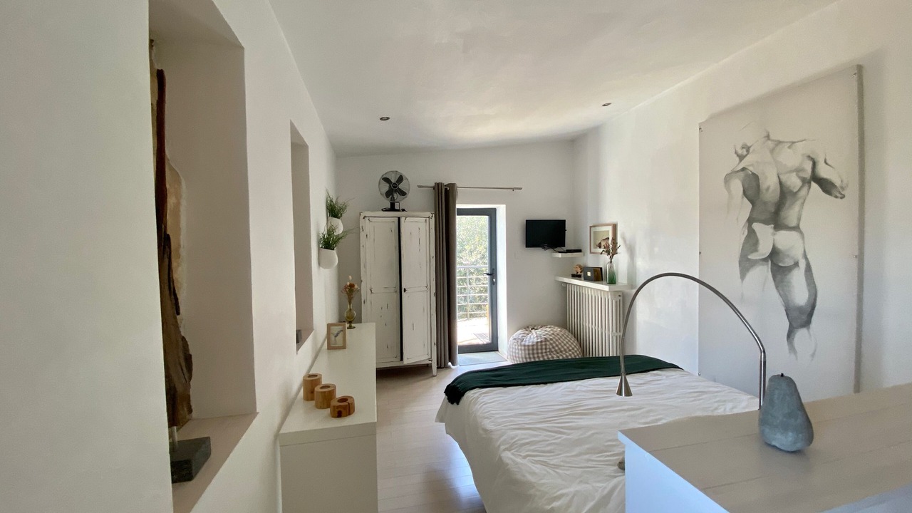 Photo of Bedroom in Le Gua