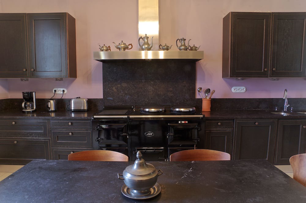 Photo of Kitchen in Izon