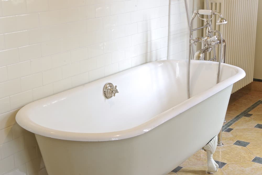 Photo of Bathroom in Izon