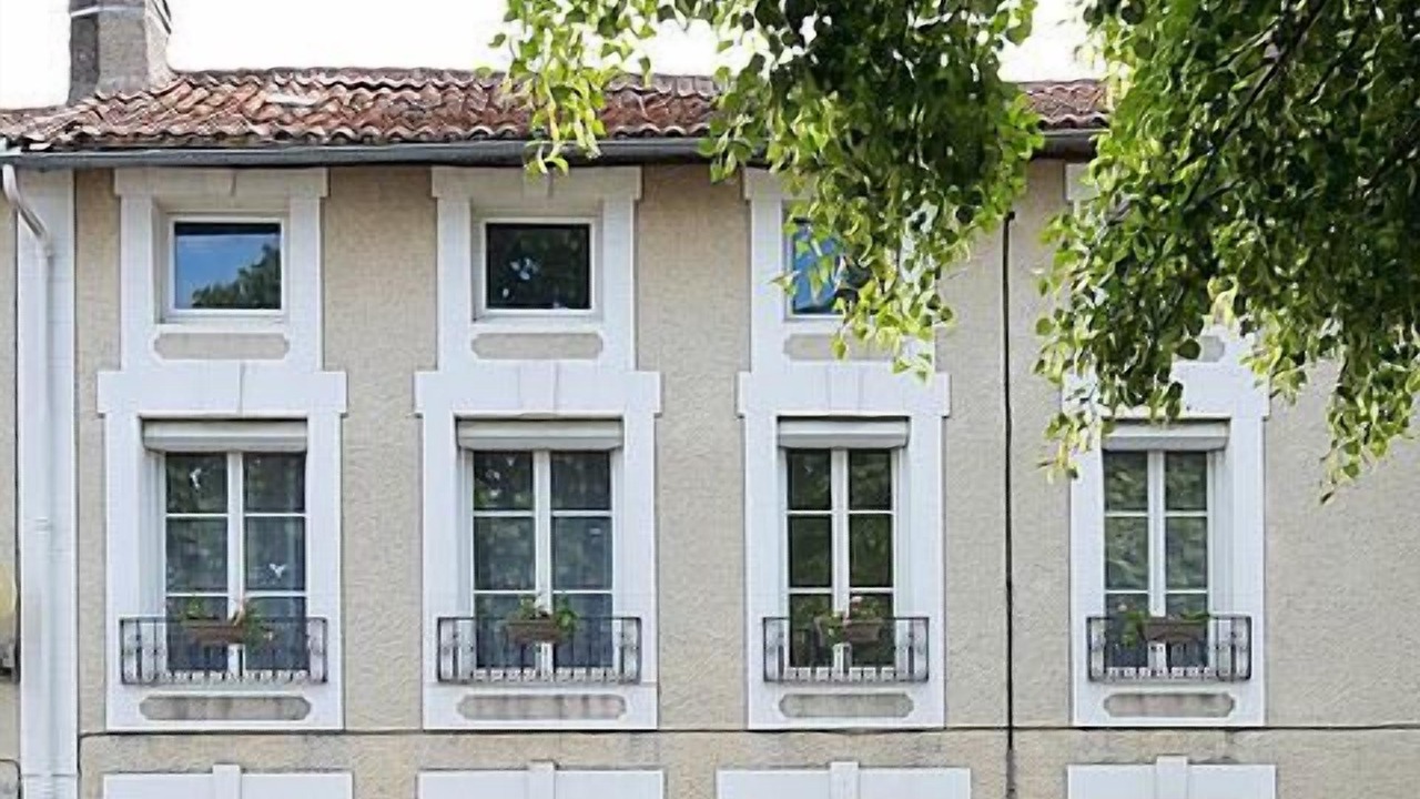 Photo of Outdoor in Latille