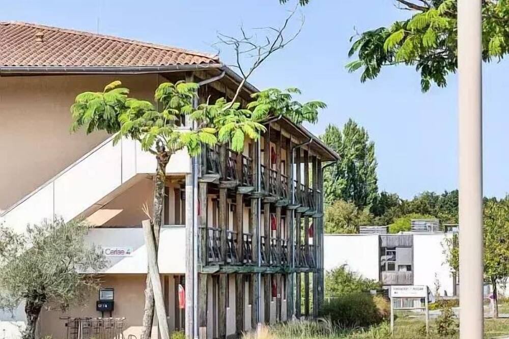 Photo of Outdoor in Jonzac
