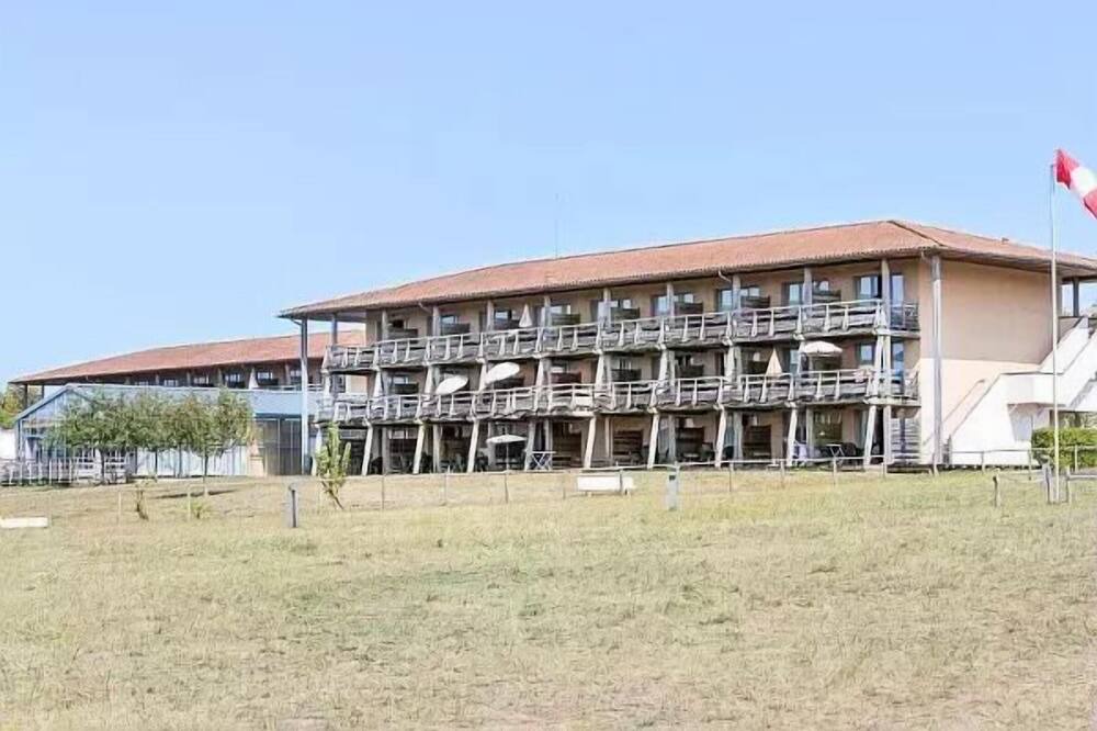 Photo of Outdoor in Jonzac