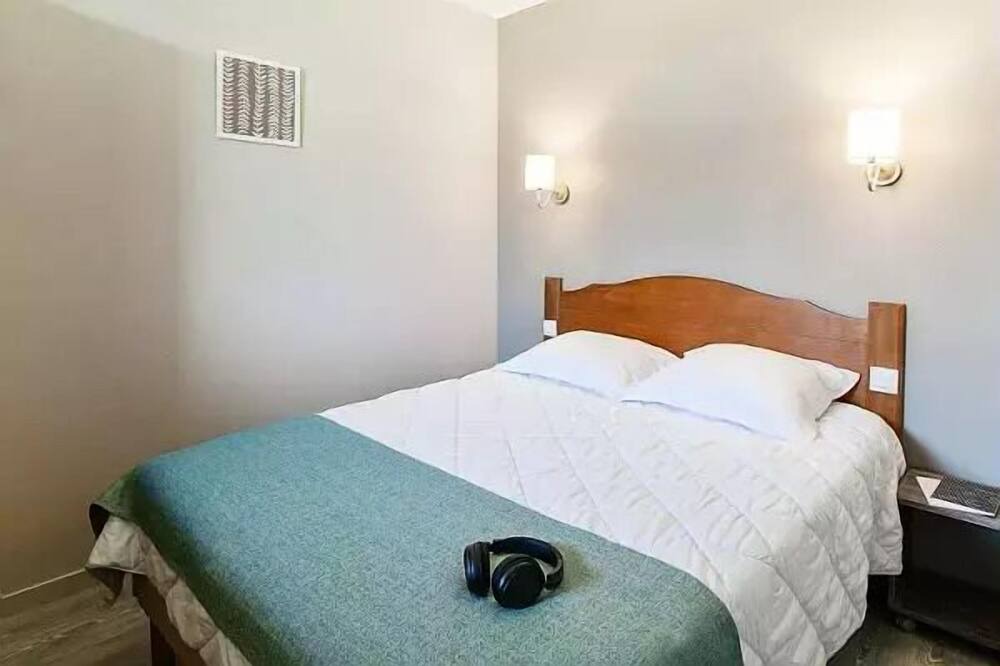 Photo of Bedroom in Jonzac