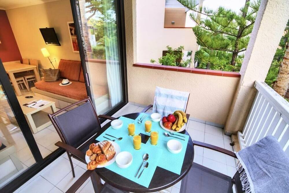 Photo of Patio Balcony in Le Lavandou
