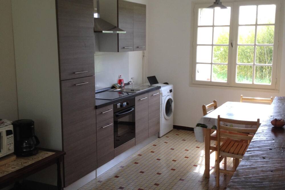Photo of Kitchen in Bourg-sur-Gironde