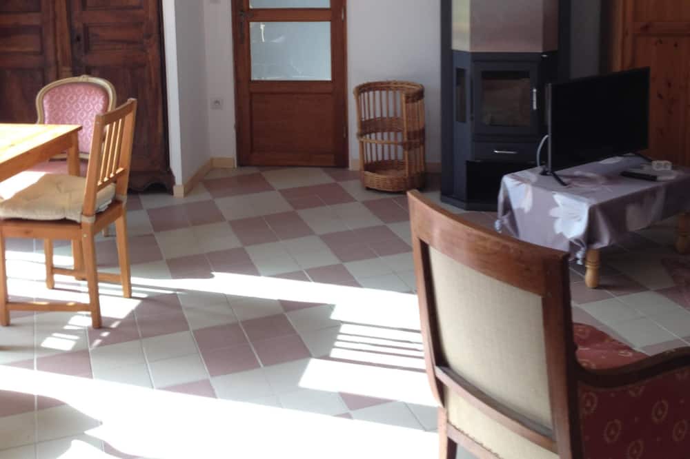 Photo of Livingroom in Bourg-sur-Gironde