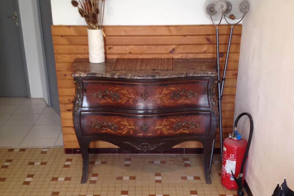 Photo of Bedroom in Bourg-sur-Gironde