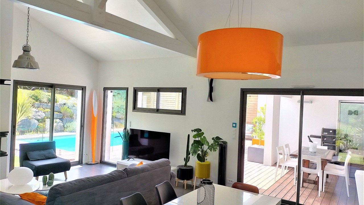 Photo of Livingroom in Bayonne