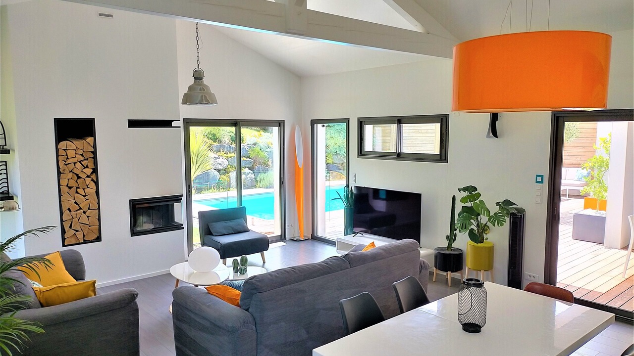 Photo of Livingroom in Bayonne