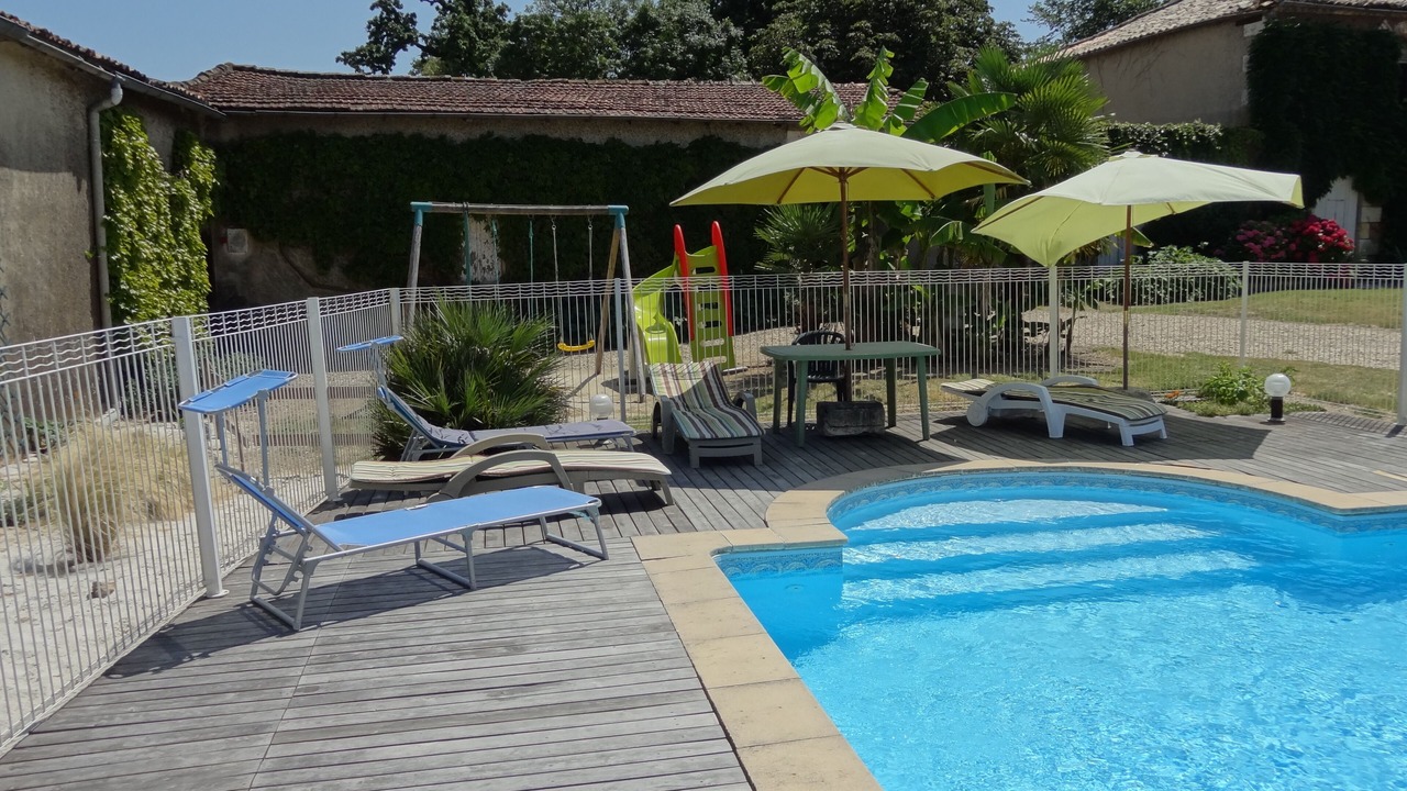 Photo of Outdoor in Mirambeau