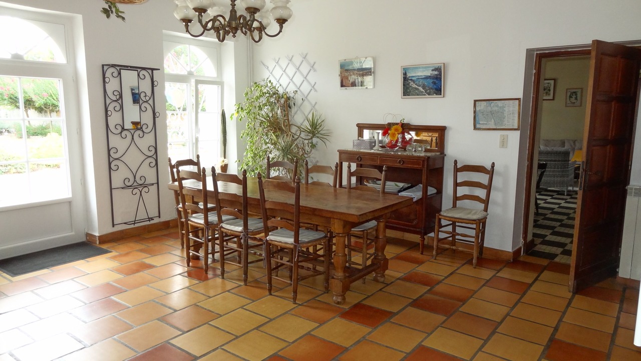 Photo of Others in Mirambeau