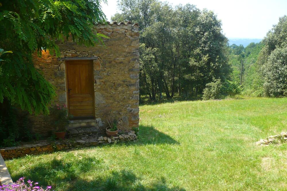 Photo of Outdoor in Bezenac