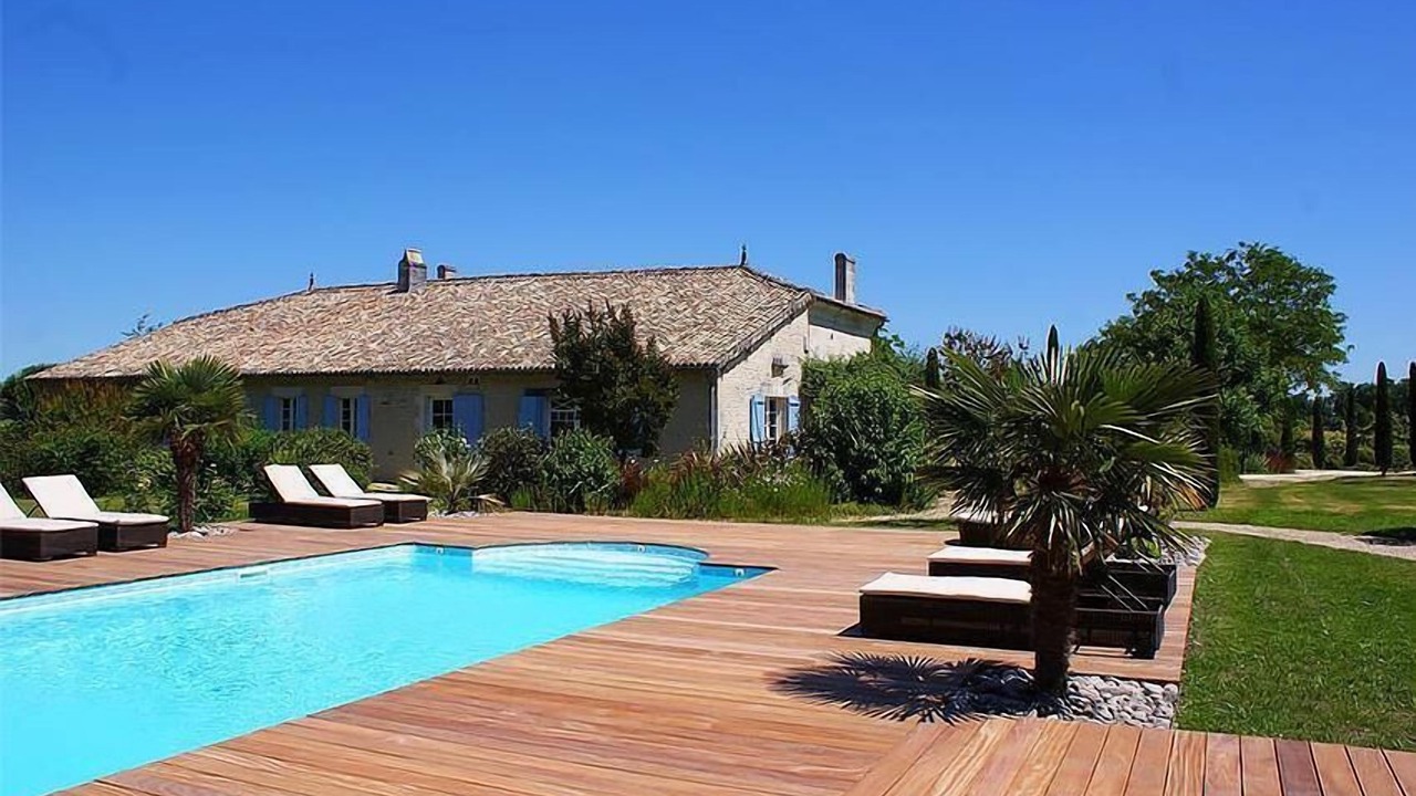 Photo of Outdoor in Fontaines-d'Ozillac