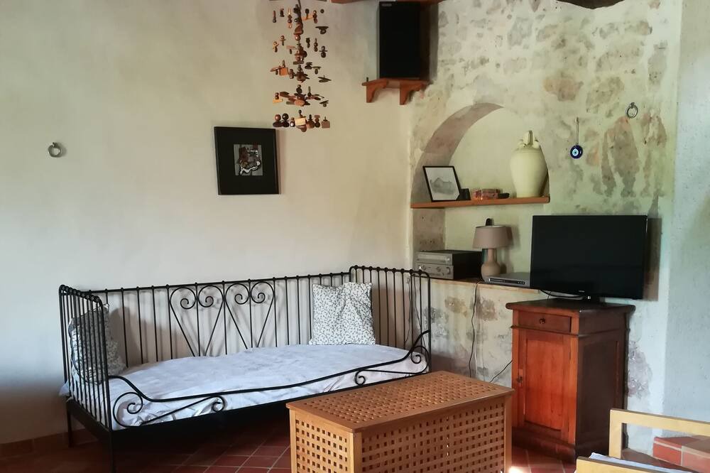 Photo of Livingroom in Prayssas