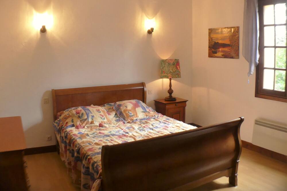 Photo of Bedroom in Beynac-et-Cazenac