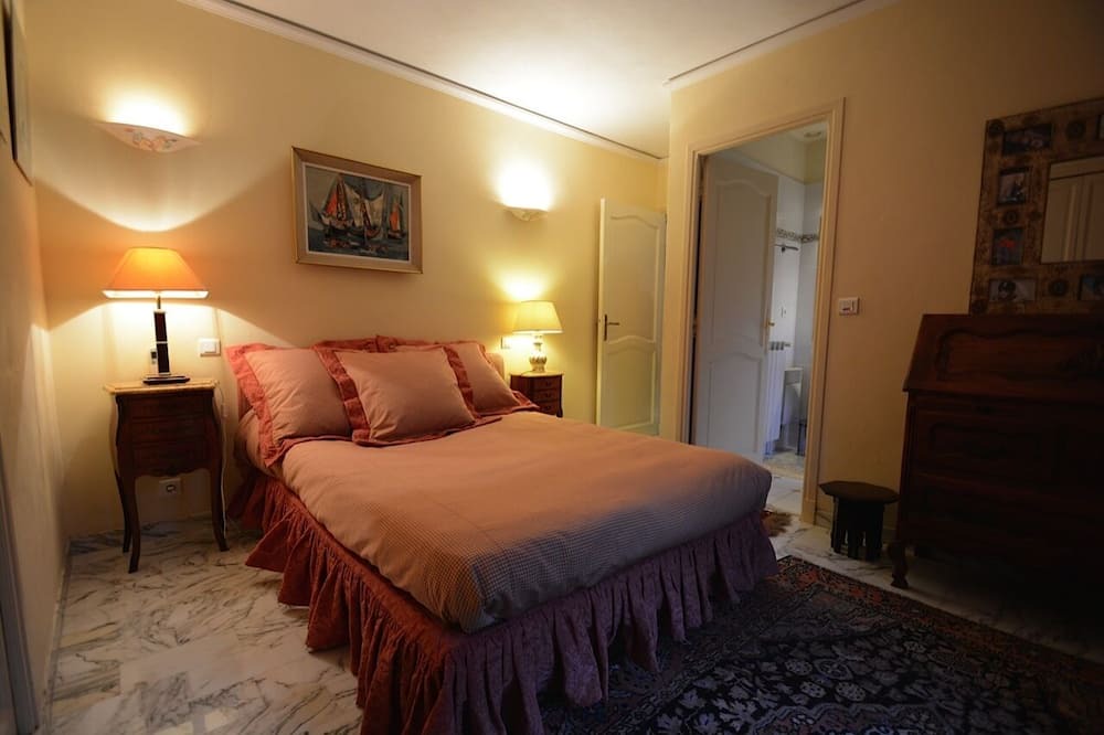Photo of Bedroom in Saint-Paul-de-Vence