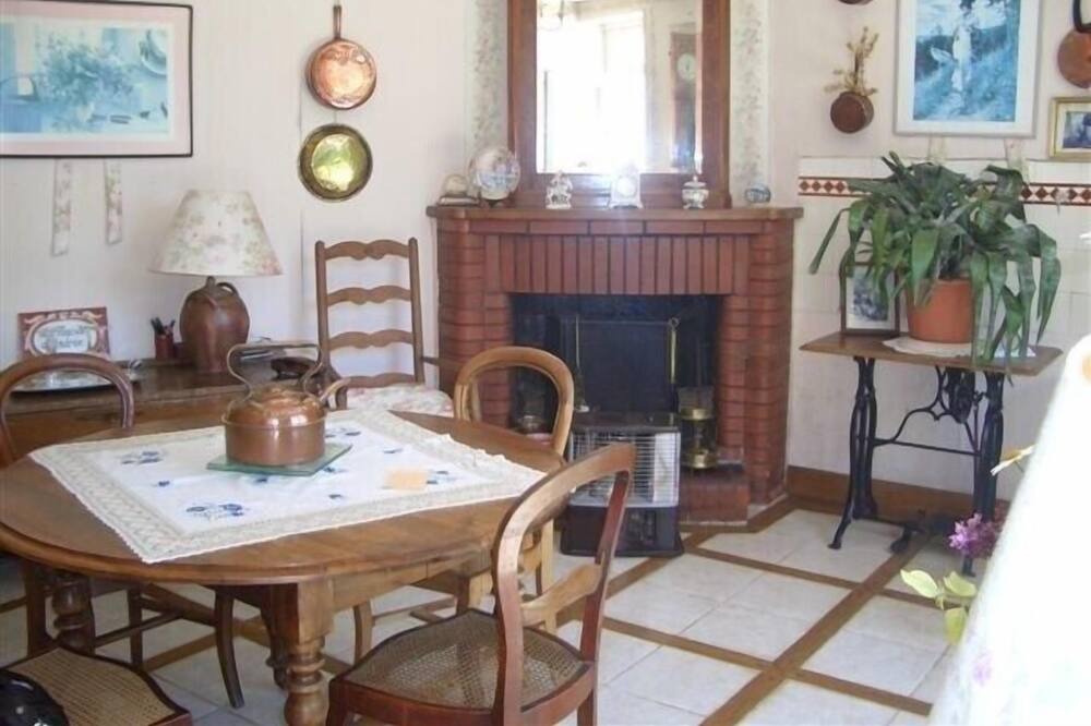 Photo of Livingroom in Souvigne