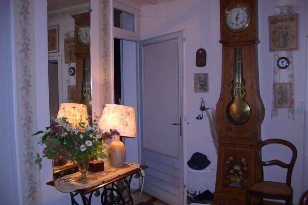 Photo of Others in Souvigne