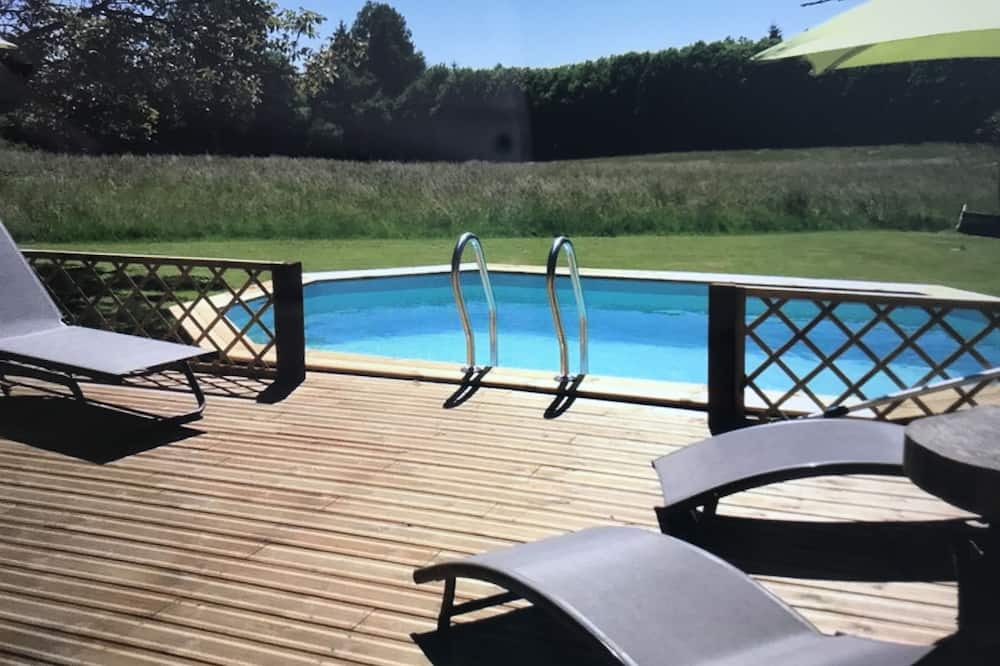 Photo of Outdoor in Pageas