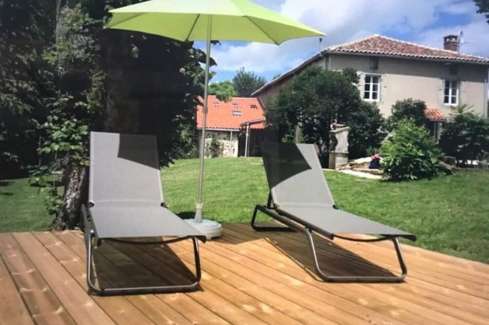 Photo of Patio Balcony in Pageas