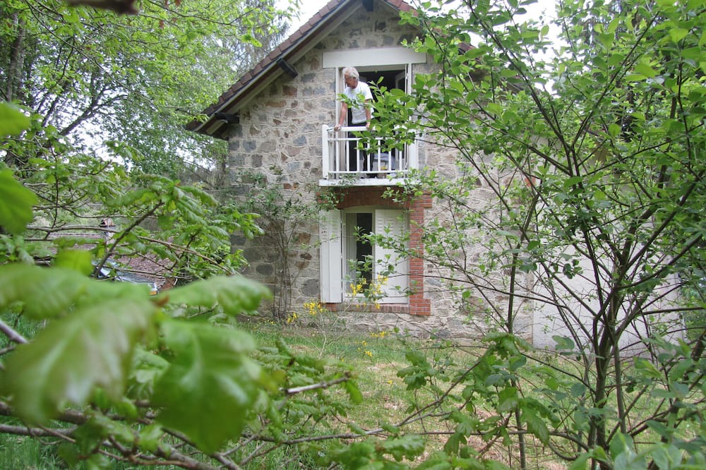 Photo of Outdoor in Ladignac le Long