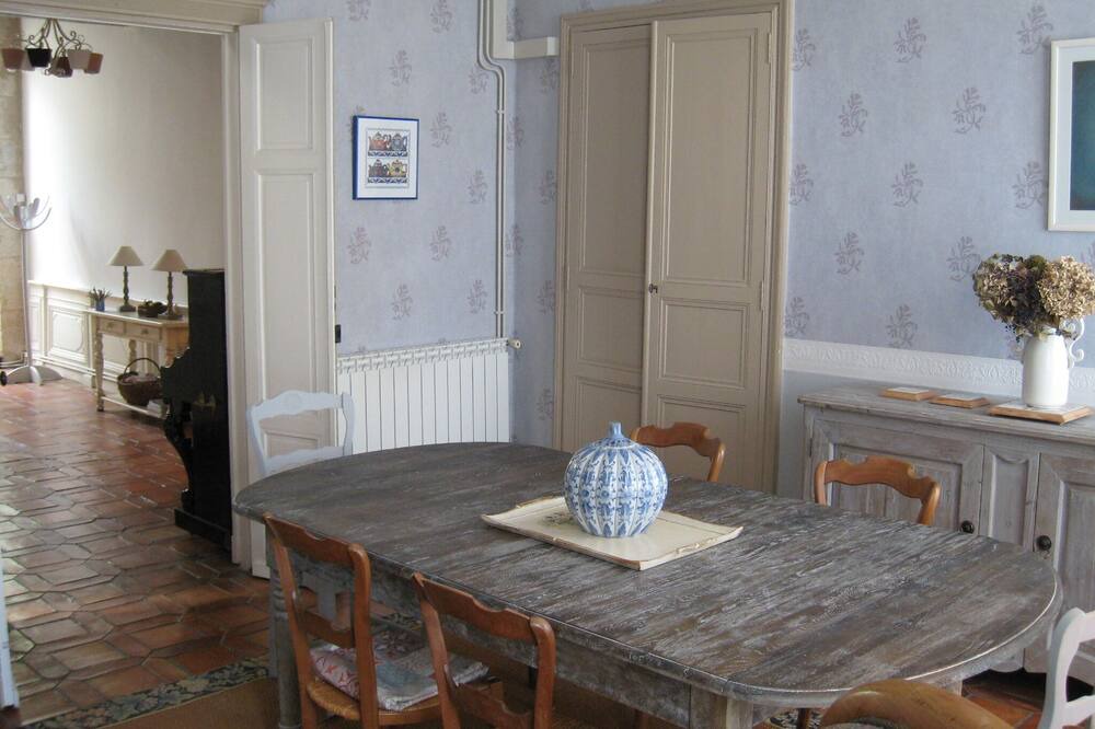 Photo of Bedroom in Puymirol