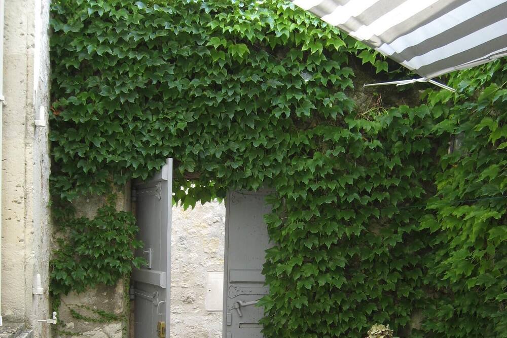 Photo of Patio Balcony in Puymirol
