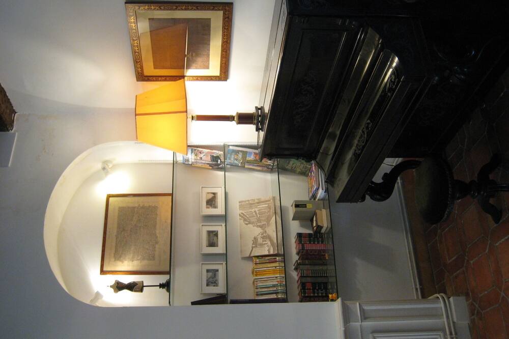 Photo of Livingroom in Puymirol