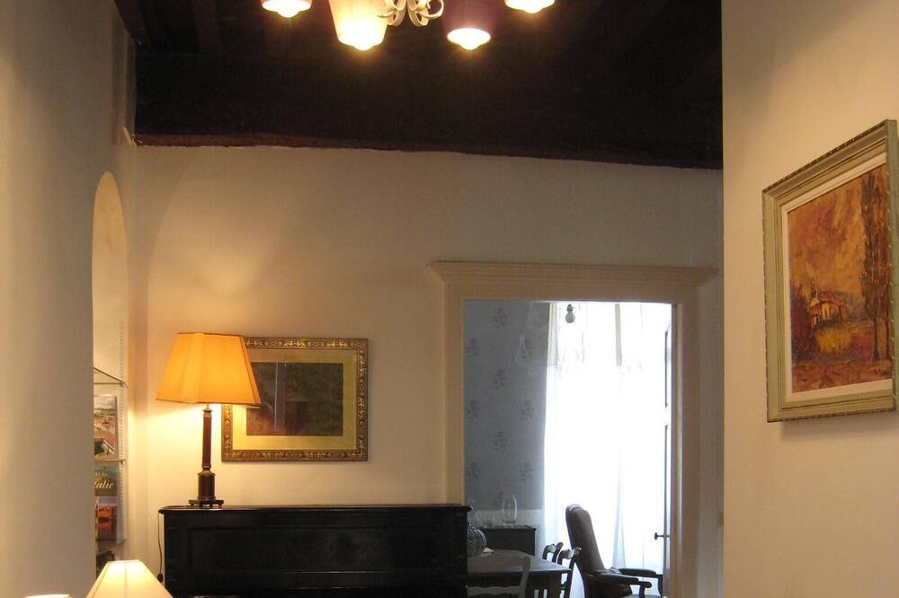 Photo of Livingroom in Puymirol