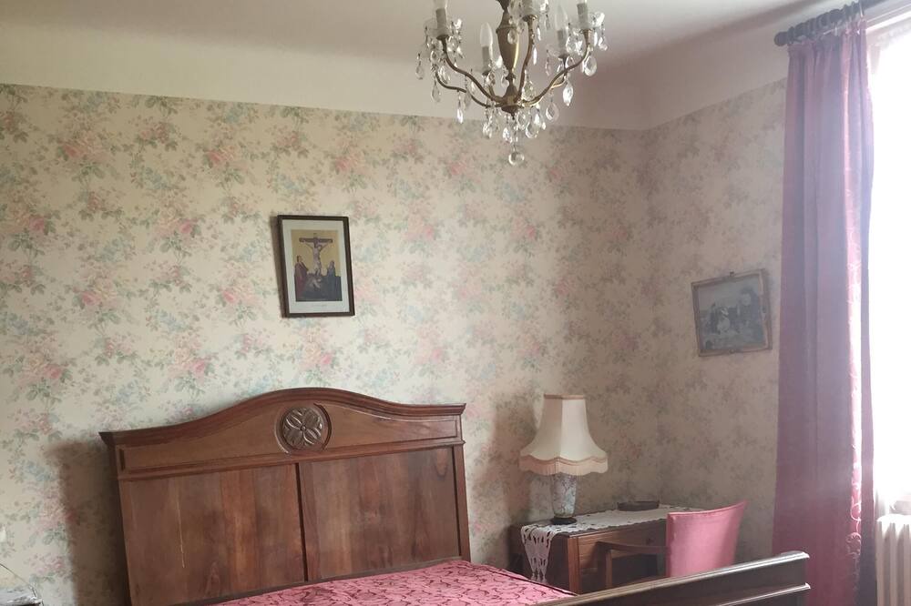 Photo of Bedroom in Ustaritz