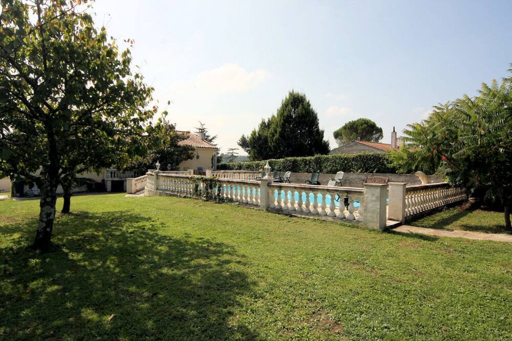 Photo of Outdoor in Saint-Brice