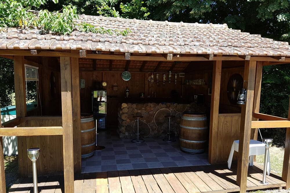 Photo of Outdoor in Saint-Yrieix-la-Perche