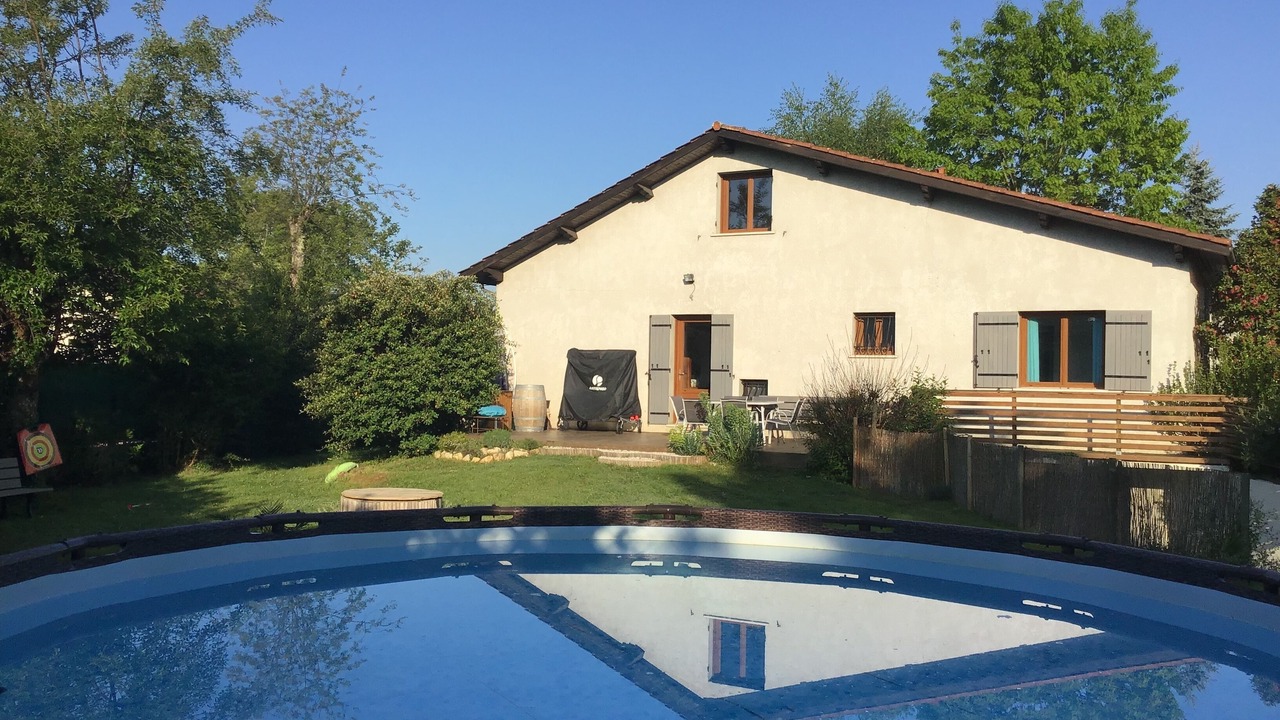 Photo of Outdoor in Saint-Medard-d'Eyrans