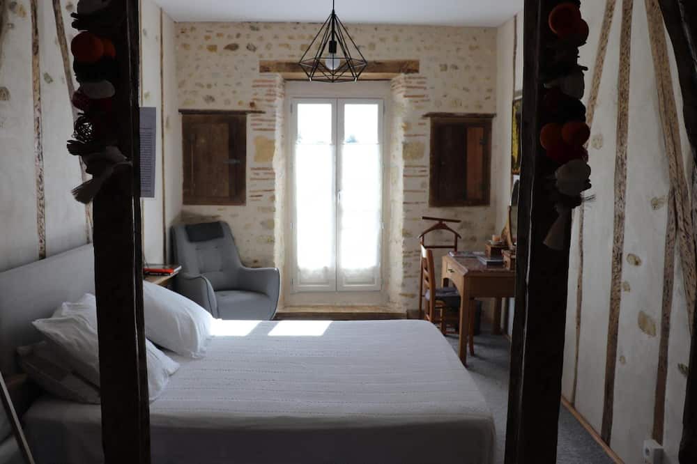 Photo of Bedroom in Monein