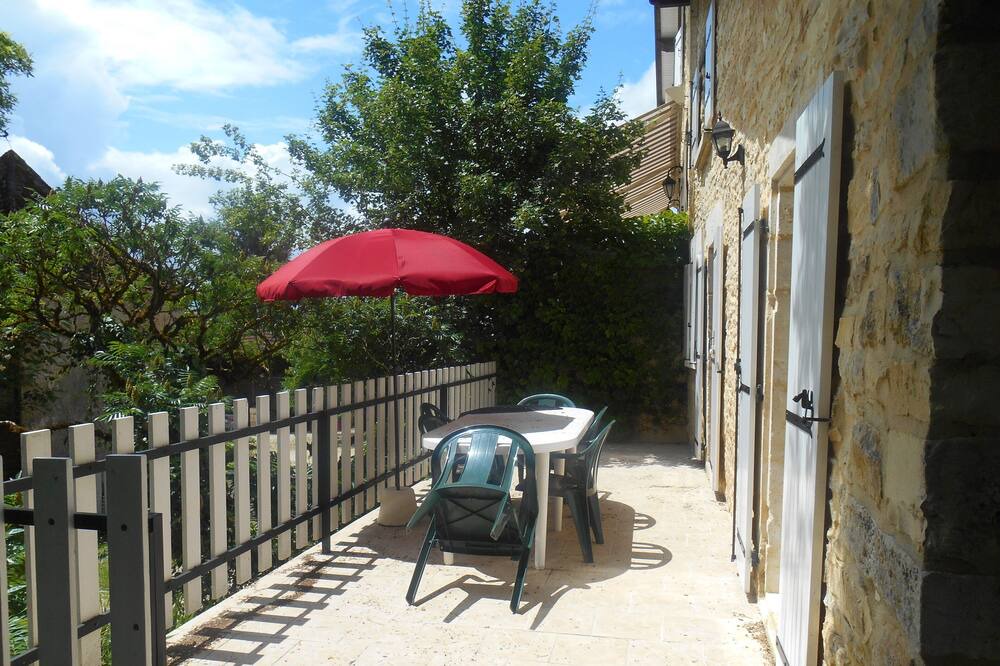 Photo of Patio Balcony in La Boissiere-d’Ans