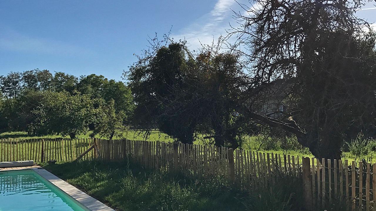 Photo of Outdoor in Persac