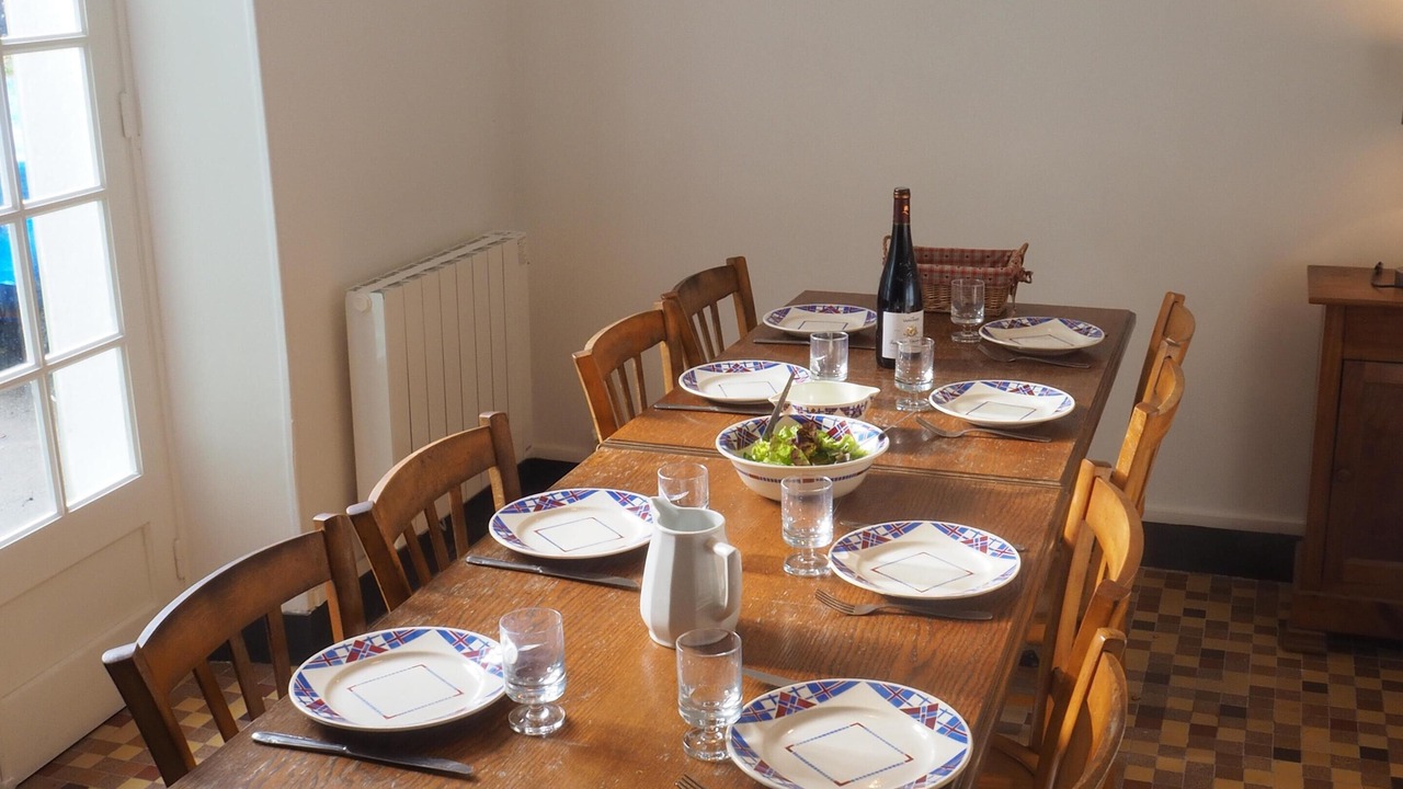 Photo of Others in Persac