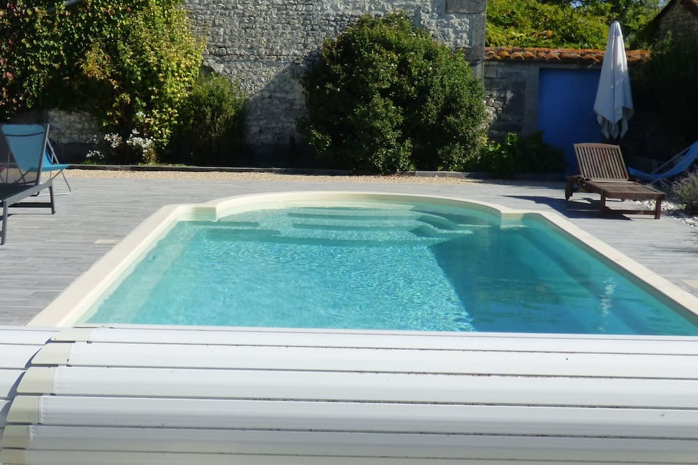 Photo of Outdoor in Saint-Fort-sur-le-Ne