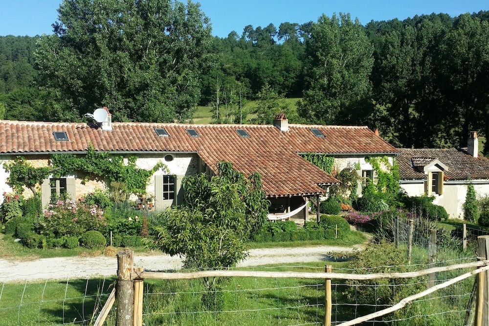 Photo of Others in Issac