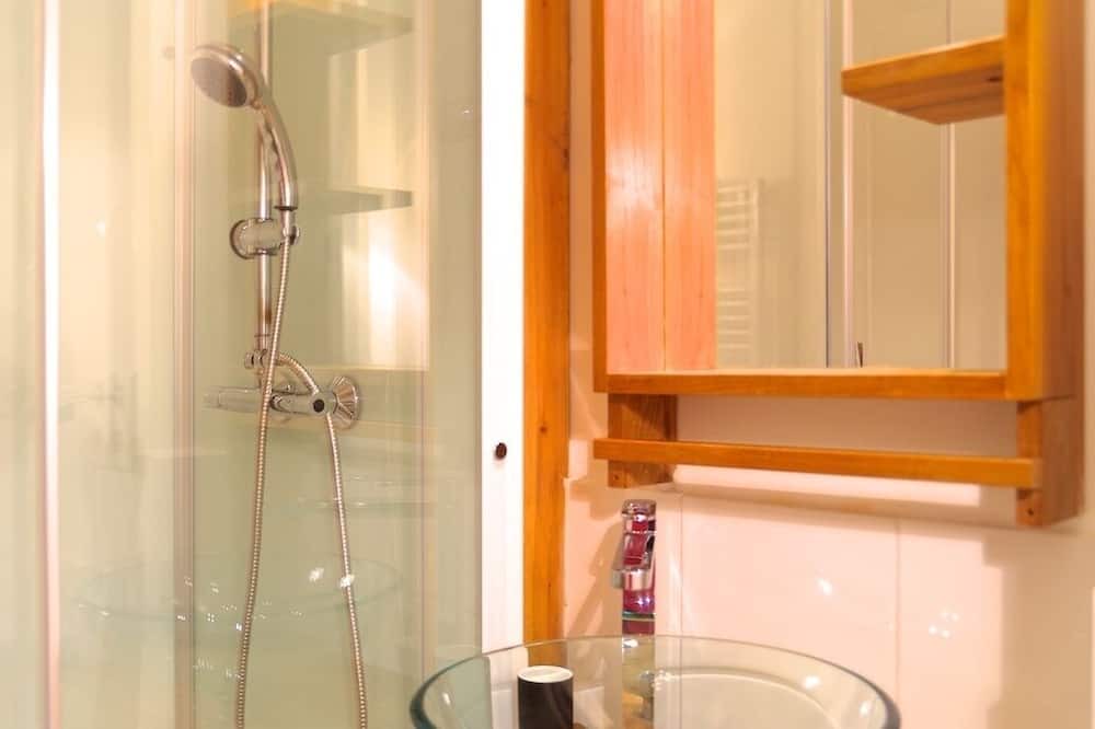 Photo of Bathroom in Hotel de Ville - Quinconces