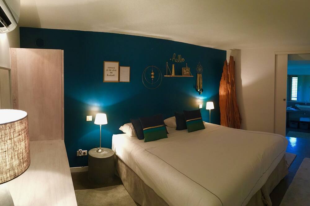Photo of Bedroom in Sainte-Mondane