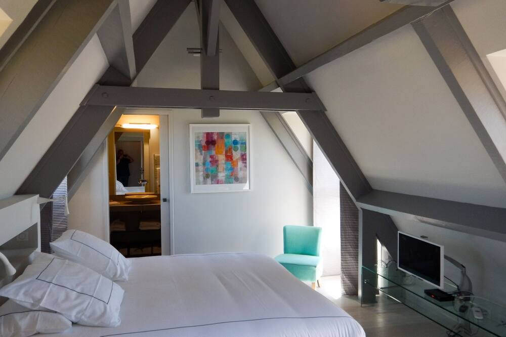 Photo of Bedroom in Sainte-Mondane