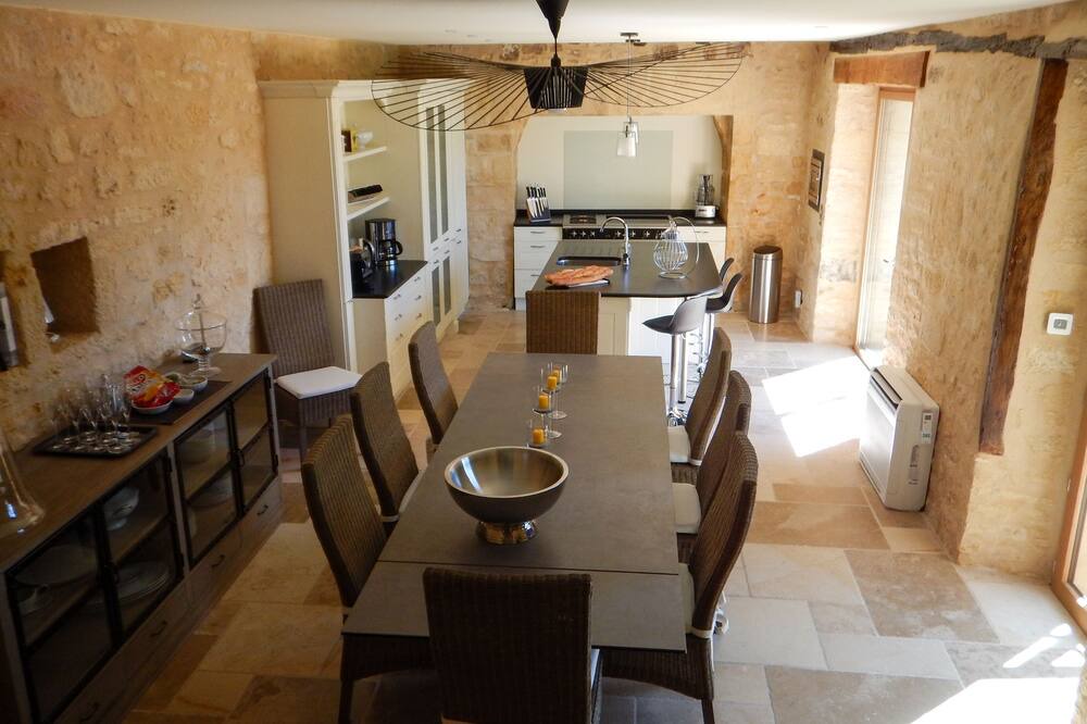Photo of Kitchen in Sainte-Mondane