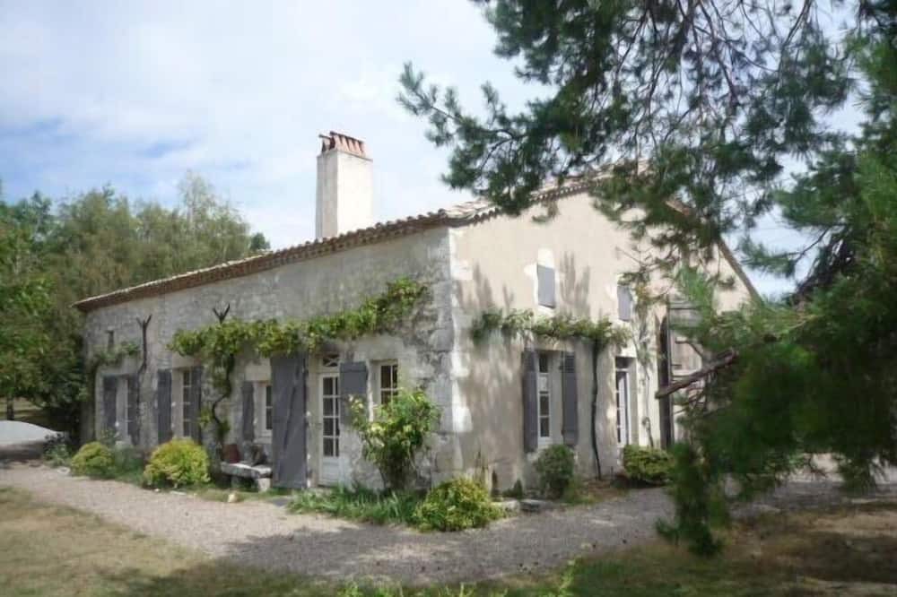 Photo of Outdoor in Duras